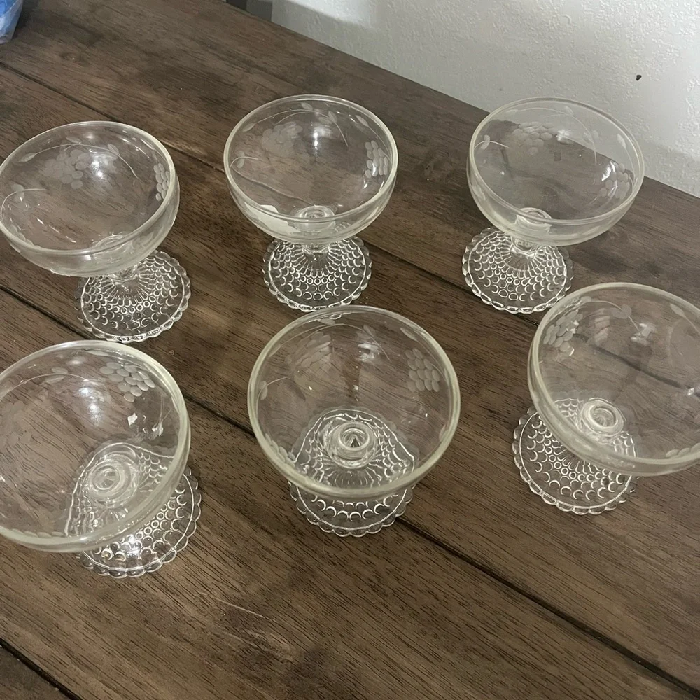 ElSet of 6 Vintage Etched Glass Sherbet Dessert Coupes | Hobnail Pedestal Base